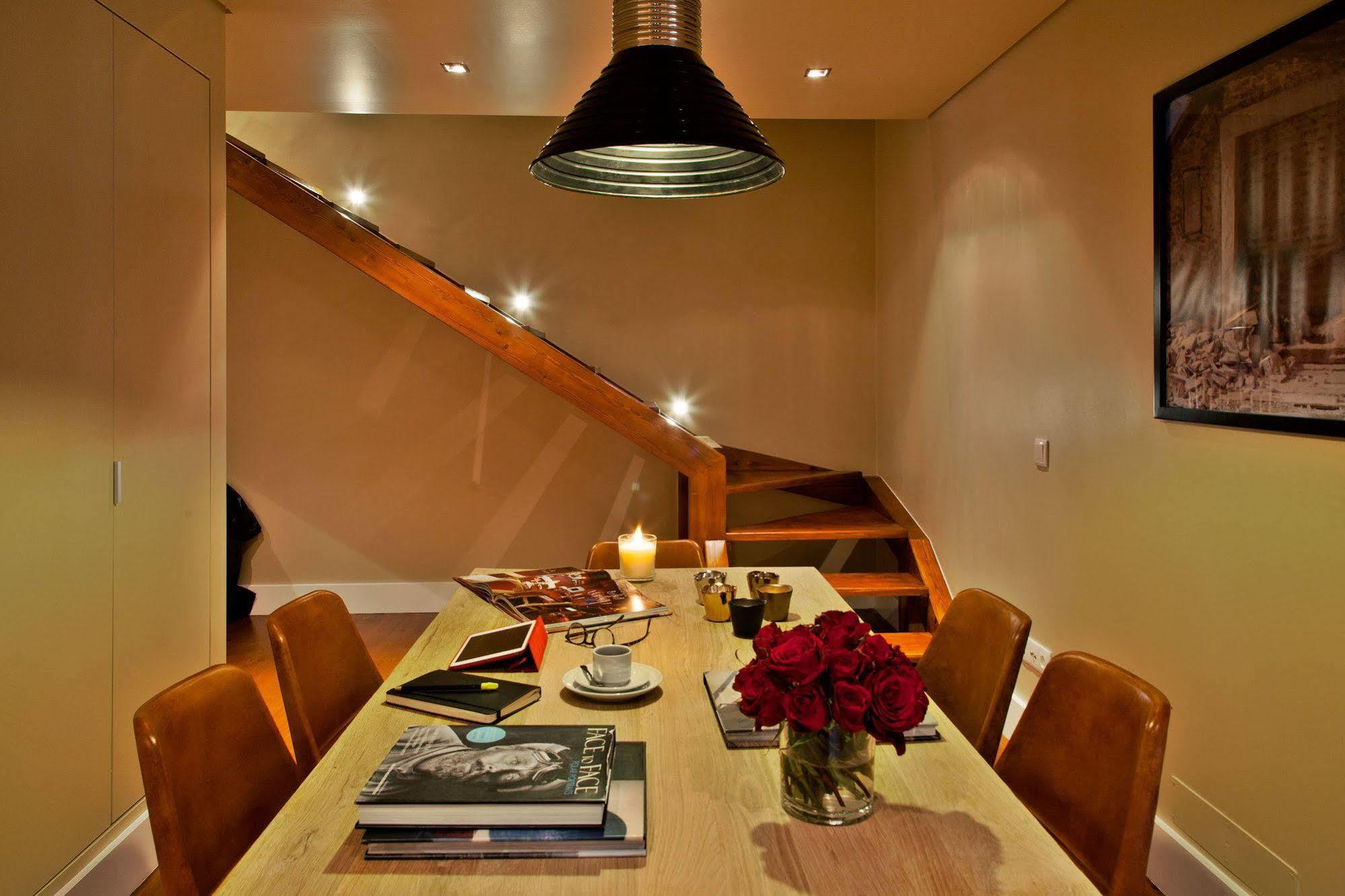Lisbon Five Stars Apartments Sao Juliao 72 Bagian luar foto